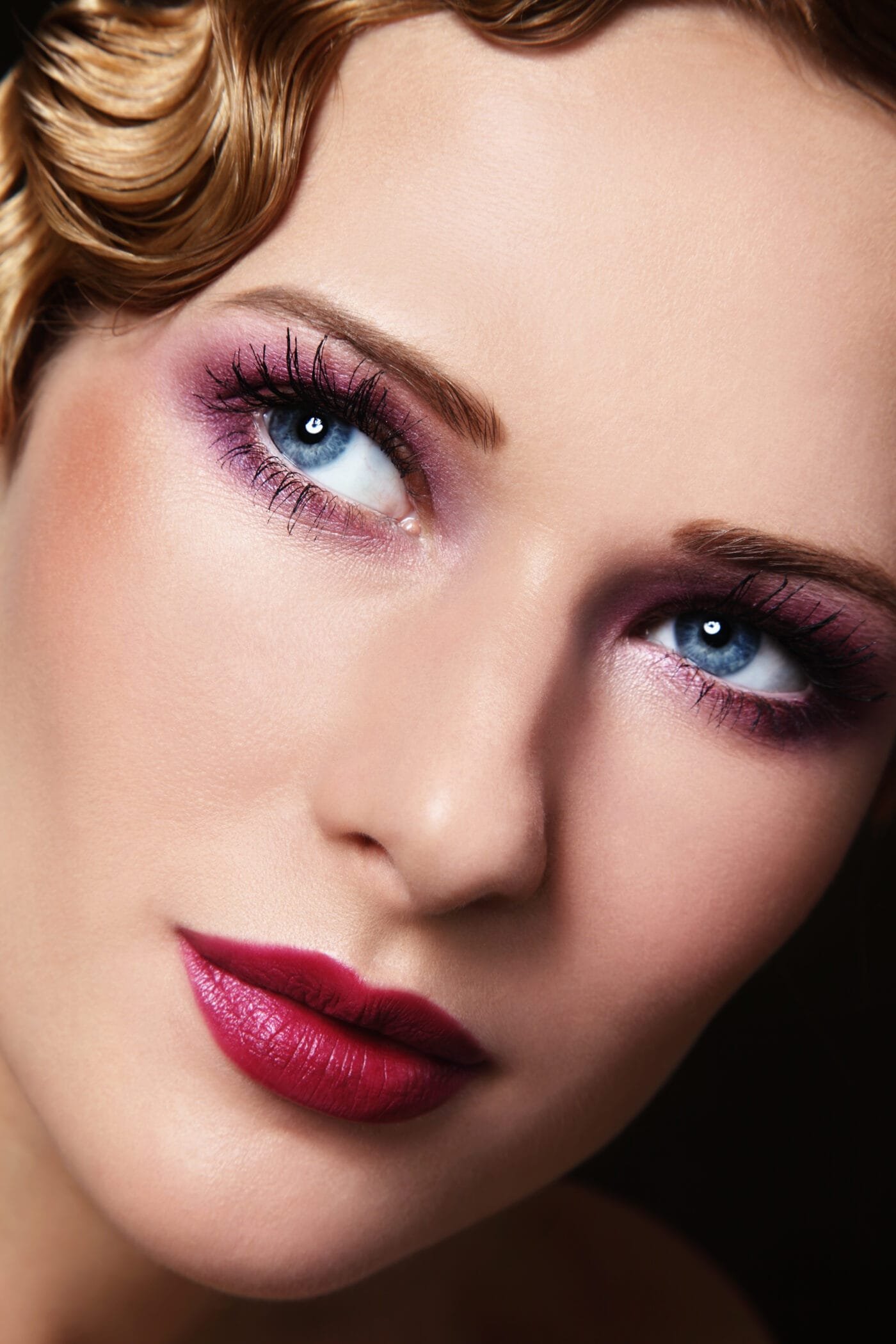 Learn how photographers should direct makeup artists during a photo shooting and why makeup is essential to visual storytelling and beauty photography.